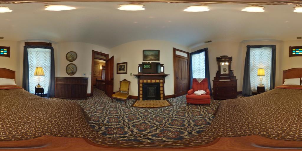 Herrold On Hill Bed And Breakfast Wabash Exterior photo